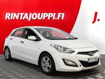 Valkoinen Käytetty 2015 Hyundai i30 Viistoperä | 8 290 € (Perustarjous)