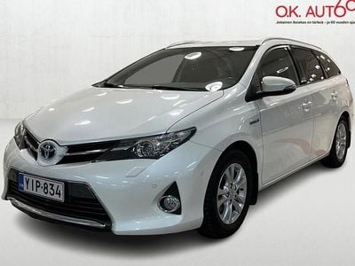 Käytetty Toyota Auris Touring Sports Active 99 HP (72 kW) 2014 Valkoinen Farmari
