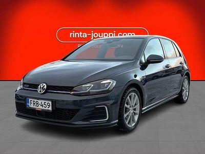 Harmaa Käytetty 2017 VW Golf VII GTE Viistoperä | 14 550 € (Perustarjous)