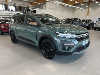 Vihreä Käytetty 2024 Dacia Jogger Extreme Tila-auto | 23 900 €