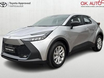 Käytetty Toyota C-HR Active 140 HP (102 kW) 2025 Metallic silver (1l0 Katumaasturi