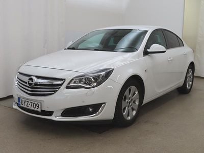 Käytetty Opel Insignia Edition 140 HP (102 kW) 2015 Valkoinen Viistoperä