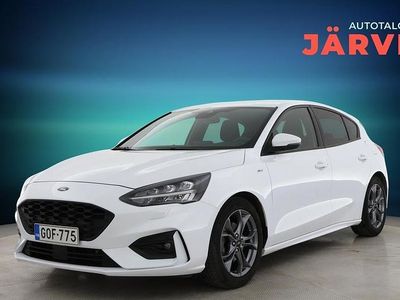 Valkoinen Käytetty 2020 Ford Focus ST-Line Viistoperä | 11 400 € (Perustarjous)