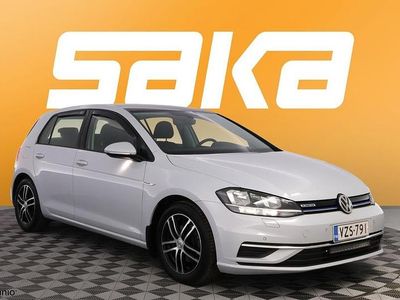 Käytetty 2018 VW Golf VII Comfortline Viistoperä | 14 990 € (Perustarjous)