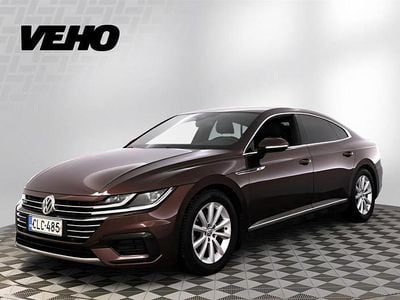 Punainen Käytetty 2018 VW Arteon R-line Sedan | 18 900 € (Hyvä tarjous)