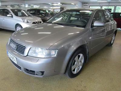 Käytetty Audi A4 137 HP (100 kW) 2004 Harmaa Sedan
