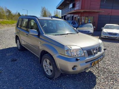 käytetty Nissan X-Trail 2,2 dCi 100 Columbia Elegance 6-vaiht. 5-ov. Busin