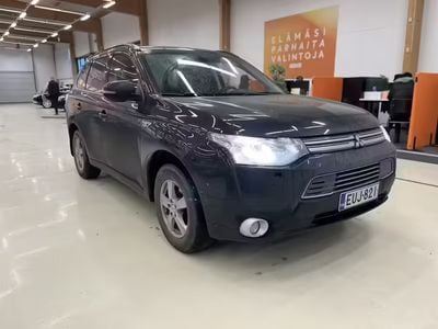 Mitsubishi Outlander P-HEV