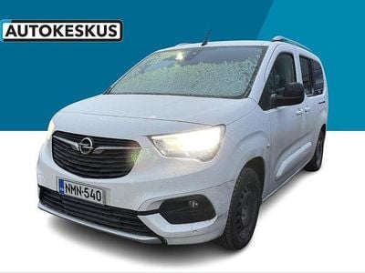 Valkoinen Käytetty 2022 Opel Combo-e Life XL Innovation Tila-auto | 20 900 €
