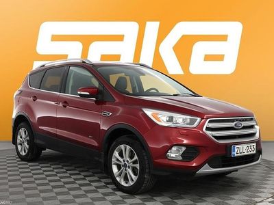 Käytetty 2017 Ford Kuga Titanium Katumaasturi | 12 750 € (Kallis)