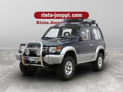 käytetty Mitsubishi Pajero Station Wagon 3,0 V6 GLS 3d - Isolla koneella, Valmis kovaan ajoon