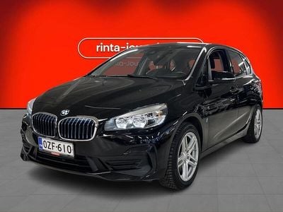 Käytetty 2019 BMW 225 Active Tourer Tila-auto | 15 900 € (Perustarjous)