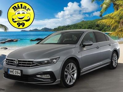 Käytetty VW Passat R-line 150 HP (110 kW) 2021 Sedan