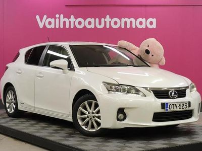 Käytetty 2011 Lexus CT200h Viistoperä | 12 490 €