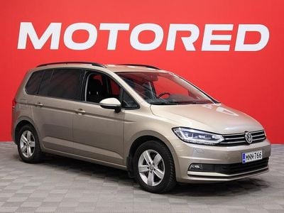 Käytetty VW Touran Comfortline 116 HP (85 kW) 2018 Tila-auto
