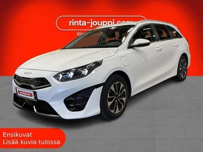 Valkoinen Käytetty 2023 Kia Ceed Spirit Viistoperä | 26 450 €