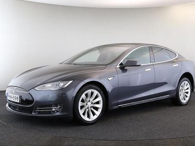 Harmaa Käytetty 2015 Tesla Model S Viistoperä | 19 900 €