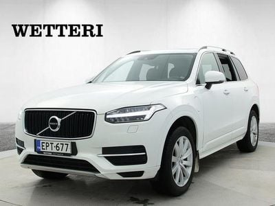 Käytetty Volvo XC90 Momentum 303 HP (222 kW) 2020 Katumaasturi