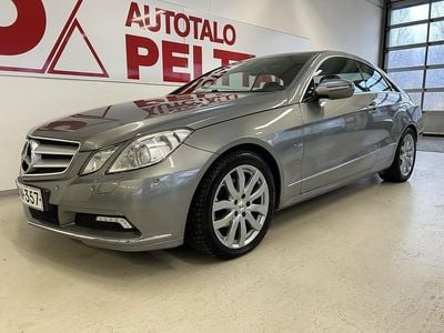 Käytetty Mercedes E250 204 HP (150 kW) 2009 Harmaa Coupe - kaksiovinen