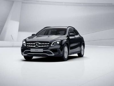 käytetty Mercedes GLA200 A Premium Business / Lisälämmitin / Älypuhelin integrointi