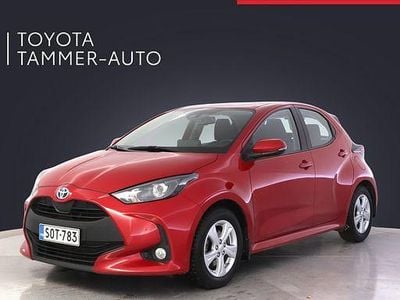 Punainen Käytetty 2022 Toyota Yaris Active Viistoperä | 19 880 € (Perustarjous)