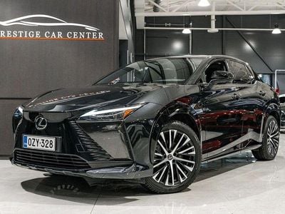 Käytetty 2023 Lexus RZ 450e Luxury Line Katumaasturi | 52 900 €