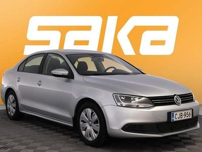Käytetty 2014 VW Jetta Comfortline Sedan | 8 700 € (Hyvä tarjous)