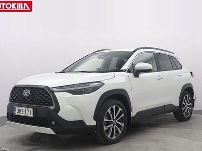 Met. valkoinen Käytetty 2023 Toyota Corolla Cross Edition Katumaasturi | 32 950 € (Perustarjous)