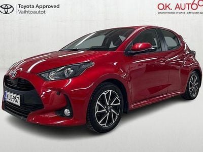 3u5 / 20 Käytetty 2022 Toyota Yaris Active Viistoperä | 21 500 € (Perustarjous)