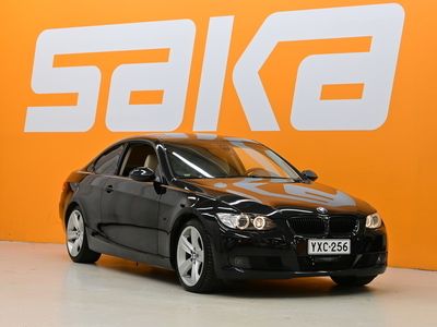 käytetty BMW 330 xd Coupé ** TULOSSA TUUSULAAN / Nahkasisusta / Xenon / Vakkari / Sähköiset sporttipenkit / Tutkat / KeyLess **