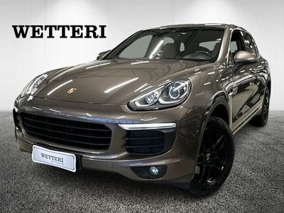 käytetty Porsche Cayenne S E-Hybrid E- - BOSE, Nahkaverhoilu, Bi-Xenon-ajovalot, Navigointi, Neliveto, Peruutuskamera, Ilmajousitus, Bluetooth, Pysäköinti tutkat edessä ja takana, Automaatti-ilmastointi, Lämmitettävä ohjauspyörä