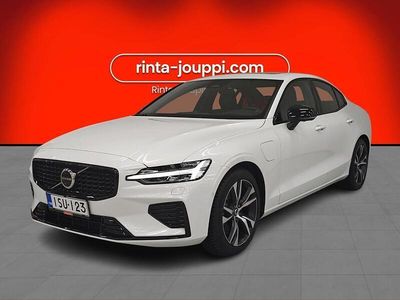 Valkoinen Käytetty 2024 Volvo S60 Ultimate Sedan | 46 900 €
