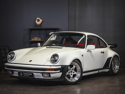 Käytetty 1982 Porsche 930 Turbo Coupe - kaksiovinen | 169 900 €