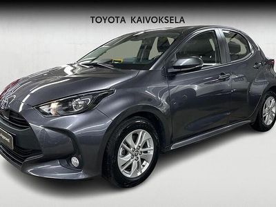 Harmaa Käytetty 2024 Toyota Yaris Hybrid Active Viistoperä | 20 990 € (Hyvä tarjous)