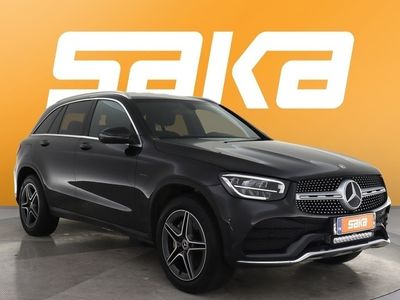 käytetty Mercedes GLC300e 4MATIC A Business EQ Power AMG Digimittaristo / Lisälämmitin / Comand /