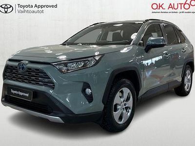 Käytetty Toyota RAV4 Business Edition 176 HP (129 kW) 2021 Vihreä Katumaasturi