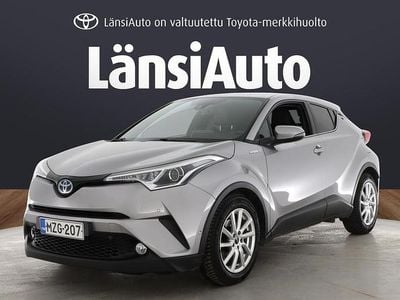 Käytetty Toyota C-HR Style 122 HP (89 kW) 2017 Katumaasturi