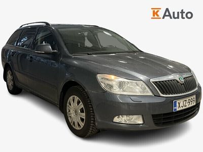 käytetty Skoda Octavia Combi 18 TSI Elegance DSG Autom. | Vakkari | Koukku | Tummennetut takalasit