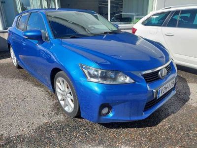 Lexus CT200h