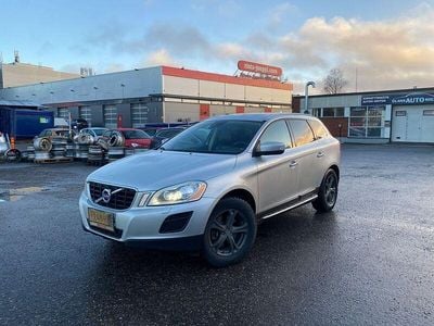 Harmaa Käytetty 2011 Volvo XC60 Summum Katumaasturi | 10 890 € (Hieman kallis)