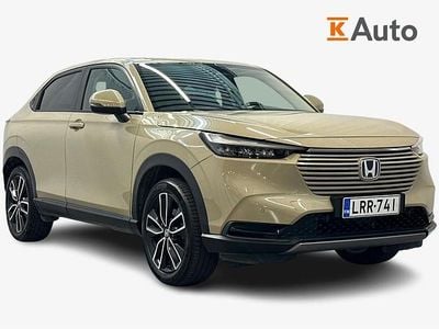 Käytetty Honda HR-V Elegance 131 HP (96 kW) 2023 Katumaasturi