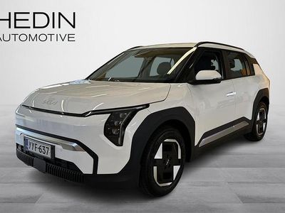 Valkoinen Käytetty 2025 Kia EV3 Katumaasturi | 39 990 € (Perustarjous)