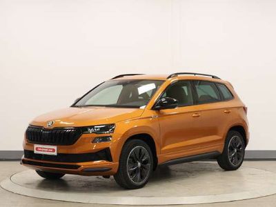 käytetty Skoda Karoq 1,5 TSI Style BusinessLine DSG Autom. - Digitaalinen mittaristo, Polttoainetoiminen lisälämmitin, 360-kamerajärjestelmä, Adaptiivinen vakionopeudensäädin