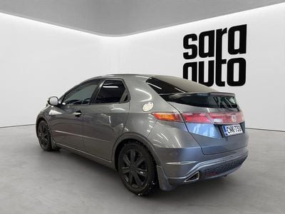 Käytetty Honda Civic Comfort 140 HP (102 kW) 2006 Viistoperä