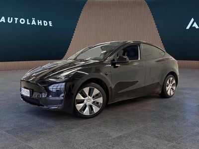 Käytetty 2021 Tesla Model Y Long Range AWD Katumaasturi | 30 950 € (Kallis)