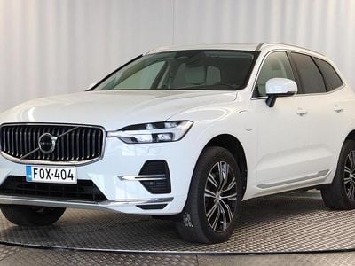 Valkoinen Käytetty 2022 Volvo XC60 Business Edition Katumaasturi | 39 890 € (Hieman kallis)