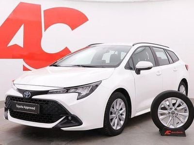 Käytetty Toyota Corolla Active 140 HP (102 kW) 2023 Valkoinen Farmari