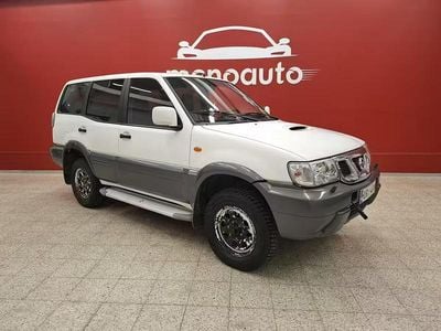 Käytetty Nissan Terrano 125 HP (91 kW) 2004 Katumaasturi