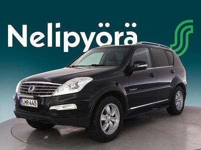 Käytetty 2015 Ssangyong (KGM) Rexton Quartz Katumaasturi | 12 900 €