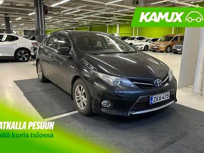 Musta Käytetty 2013 Toyota Auris Hybrid Comfort Sedan | 9 940 € (Kallis)